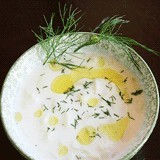 Tarator – Sopa fría búlgara de yogur y pepino