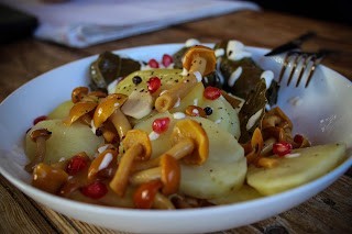 Ensalada20de20patatas20cocidas20setas20marinadas20y20granada20120de201