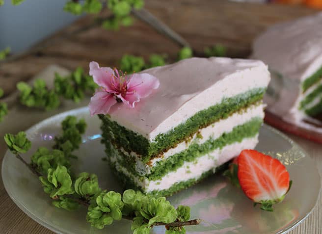 Tarta de espinacas y fresas