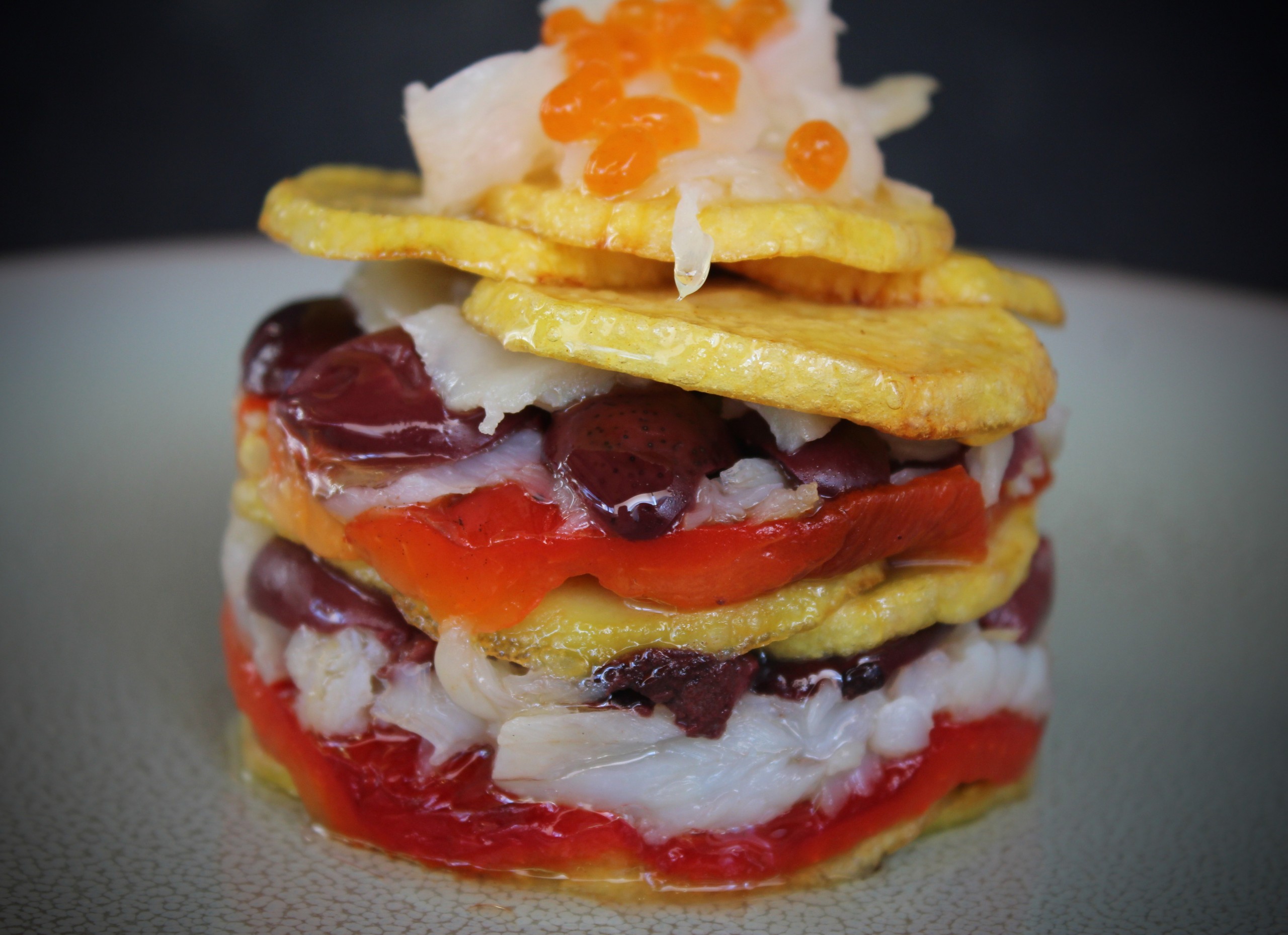 Timbal de bacalao emplatado con aro